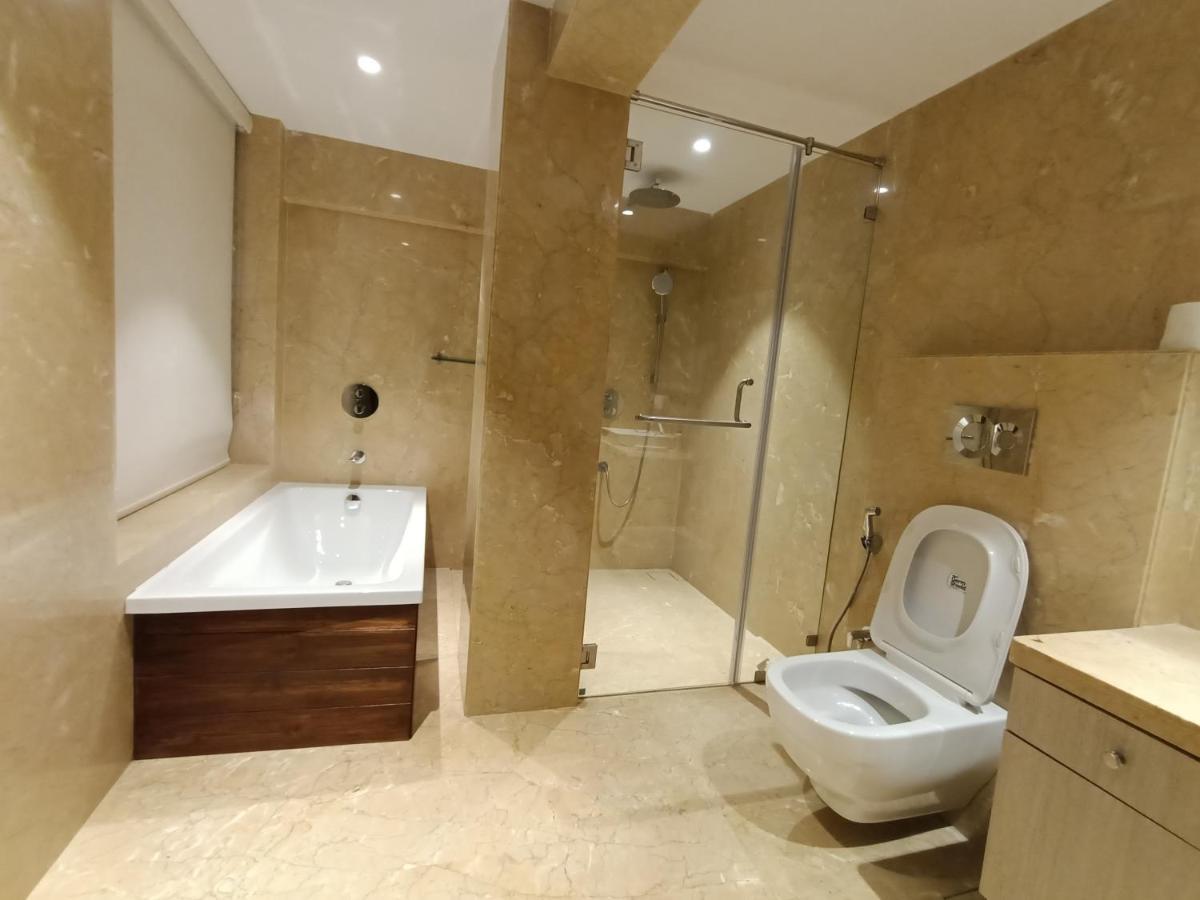 Hotel Highway Andheri East Bombay