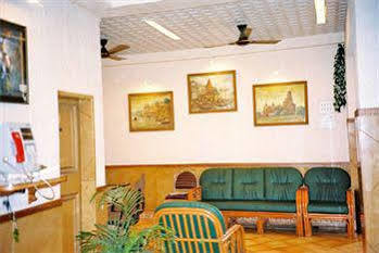 Highway Andheri East Hotel Bombay
